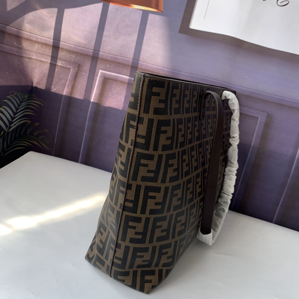 スーパーコピーブランドバッグ内部構造